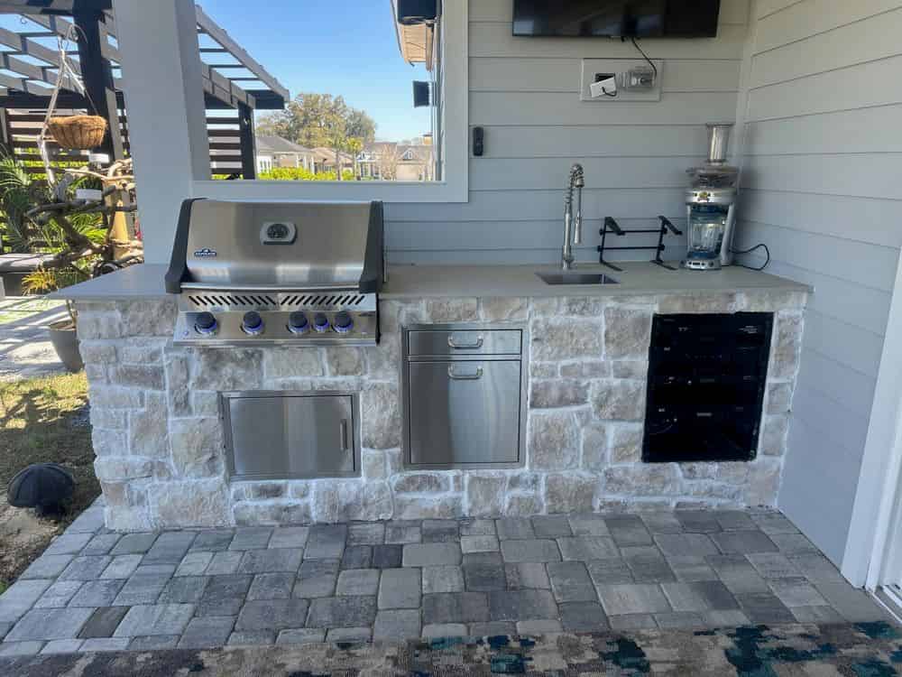 Outdoor Kitchen Services image
